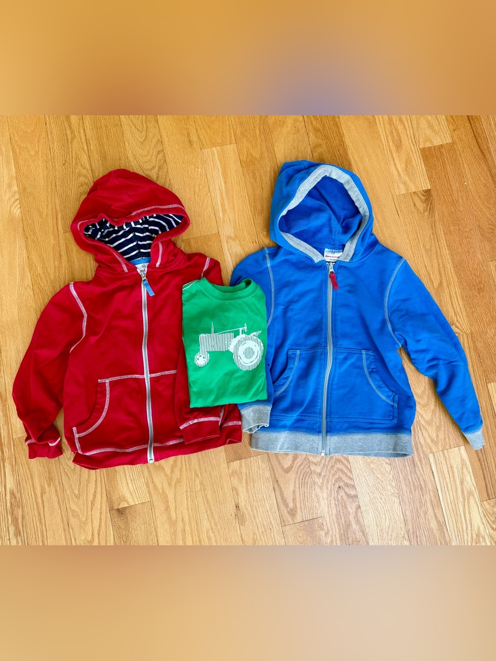 Hanna Andersson Bundle - Size 6-7 or 120 cm. Zip Hoodies and Farm Tee